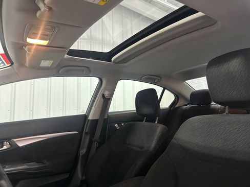 Used 2013 Honda Civic EX image 16