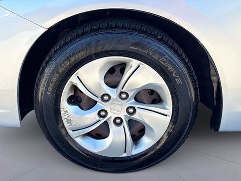 Used 2015 Honda Civic LX image 10