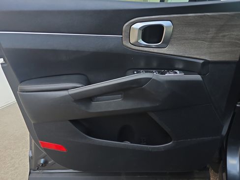 Used 2022 Kia Sorento X-Line EX image 24