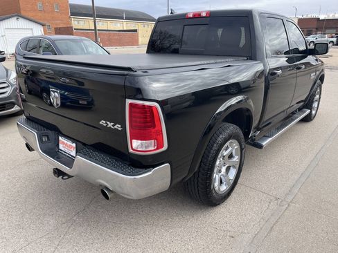 Used 2016 RAM 1500 Laramie w/ Convenience Group AWD/4WD image 7