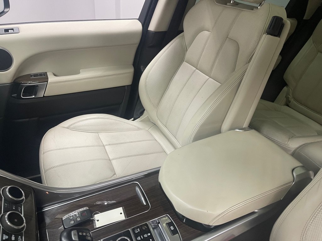 Used 2015 Land Rover Range Rover Sport HSE AWD/4WD image 19