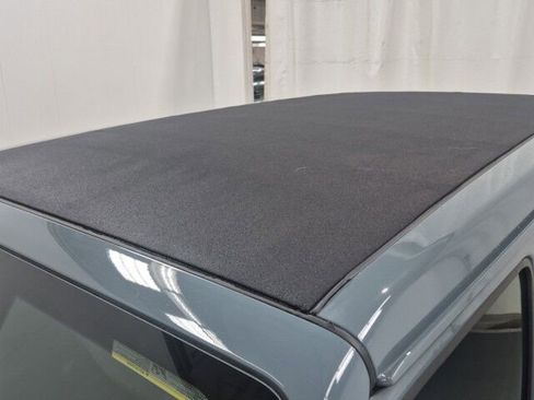 Used 2024 Jeep Wrangler Sahara w/ Technology Group AWD/4WD image 5