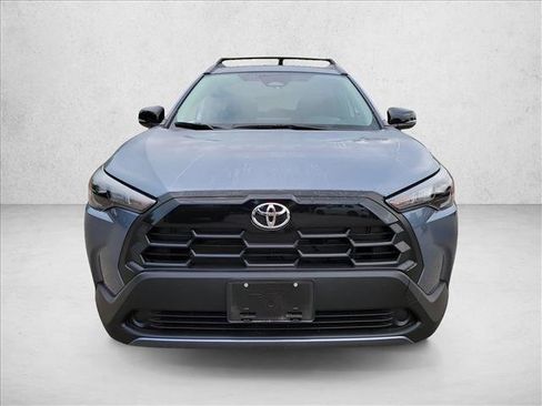 Used 2026 Toyota Corolla Cross LE w/ Moonroof Package FWD image 2
