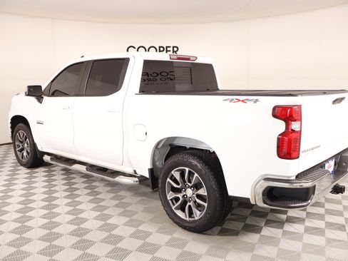 Used 2020 Chevrolet Silverado 1500 LT w/ Texas Edition AWD/4WD image 22