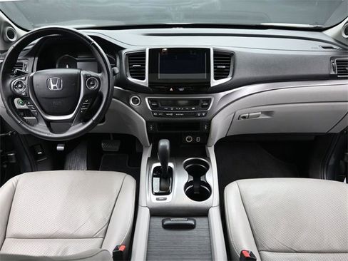 Used 2019 Honda Ridgeline RTL-T image 14