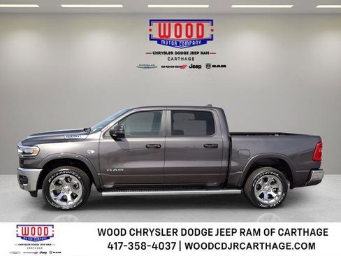 New 2026 RAM 1500 4x4 Crew Cab image 3