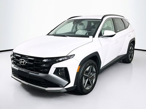 Used 2025 Hyundai Tucson SEL image 3