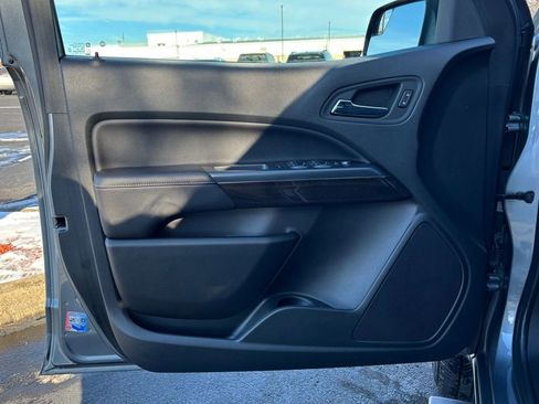 Used 2022 GMC Canyon Elevation w/ Trailering Package image 11