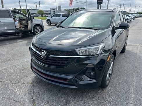 Used 2022 Buick Encore GX Select w/ Advanced Technology Package FWD image 4