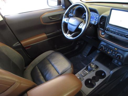 Certified 2023 Ford Bronco Sport Outer Banks w/ Tech Package AWD/4WD image 22