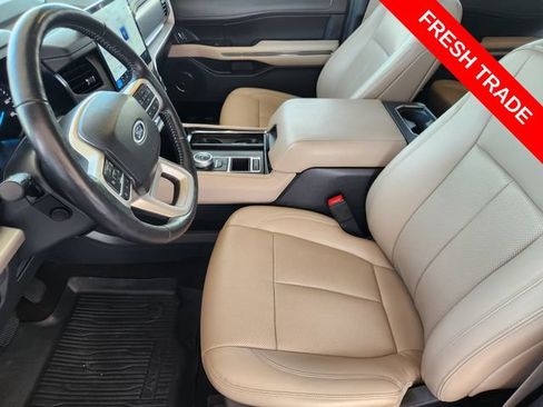 Used 2022 Ford Expedition Max XLT RWD image 12