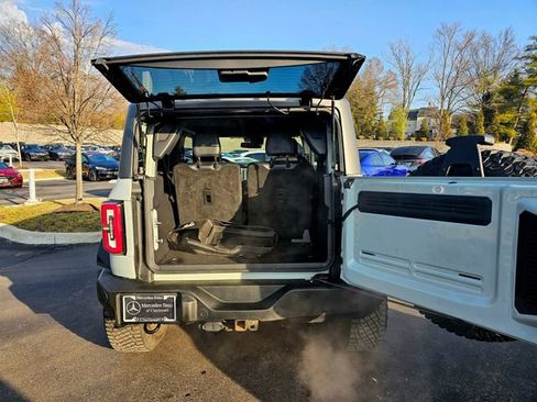Used 2023 Ford Bronco Outer Banks w/ Sasquatch Package image 11