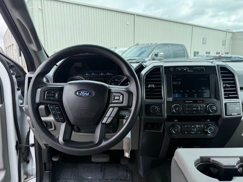 Used 2019 Ford F250 XLT w/ Snow Plow Prep Package image 11