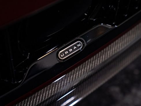 Used 2022 Rolls-Royce Cullinan Black Badge w/ Dark Exterior Package image 24