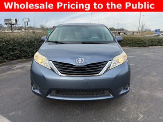 Used 2013 Toyota Sienna LE video 2