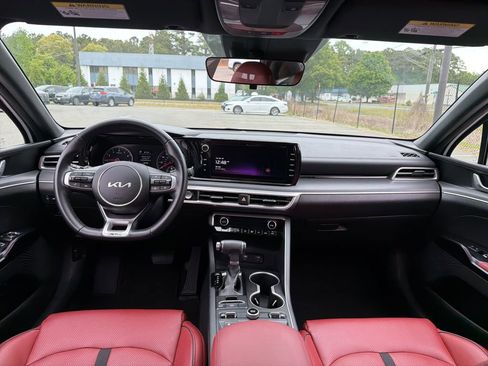 Used 2024 Kia K5 GT-Line w/ GT-Line Premium Package FWD image 8
