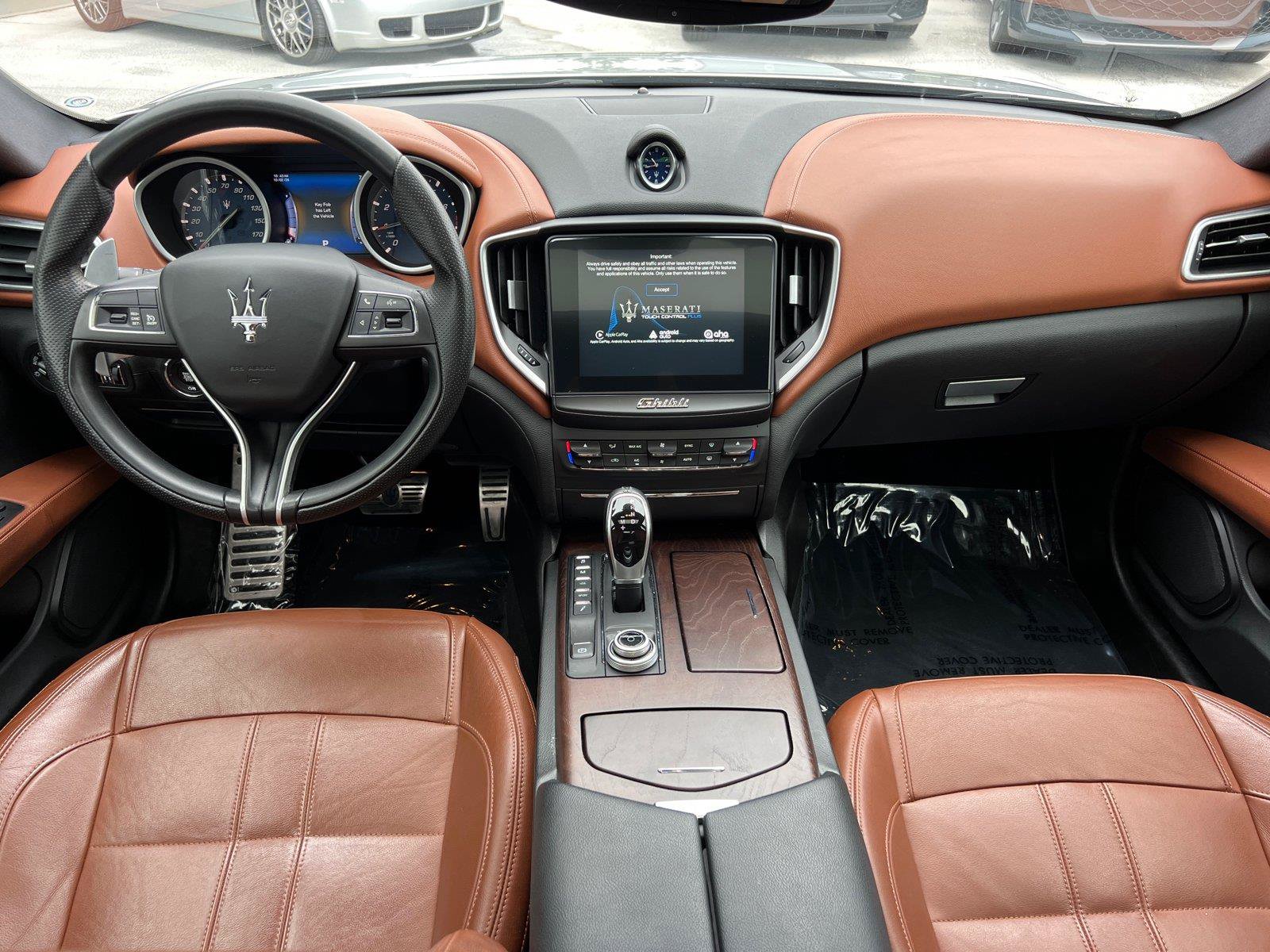 Used 2017 Maserati Ghibli S RWD image 22