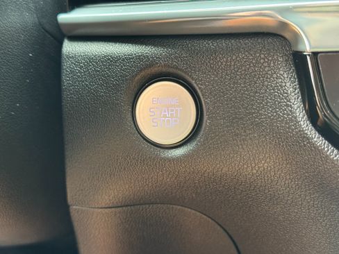 Used 2025 Kia Sorento SX AWD/4WD image 22