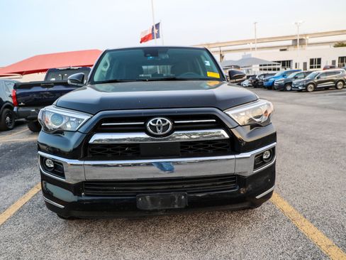 Used 2021 Toyota 4Runner Limited image 4