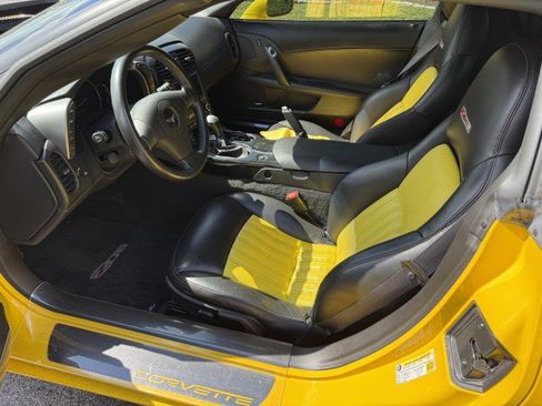 Used 2006 Chevrolet Corvette Z06 w/ Preferred Equipment Group image 7