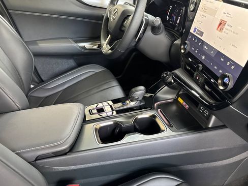 Certified 2025 Lexus NX 450h+ F Sport w/ Towing Package (2000 Lbs) AWD/4WD image 20