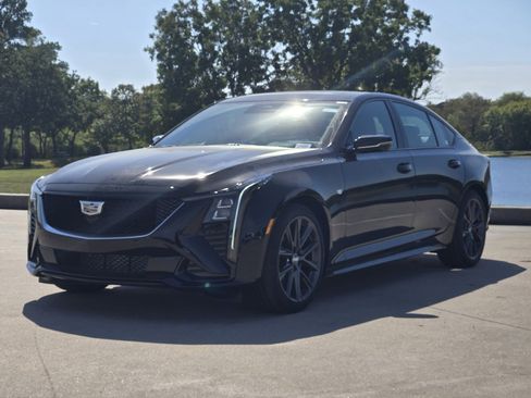 New 2026 Cadillac CT5 Sport image 2