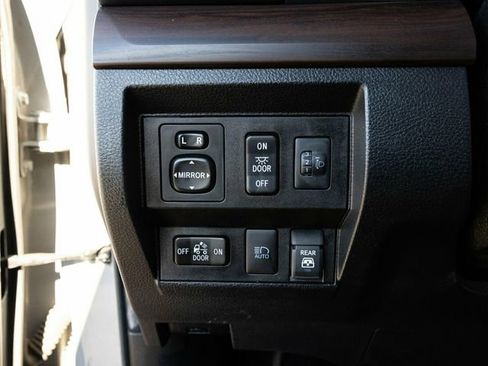 Used 2020 Toyota Tundra Limited w/ Limited Premium Package image 29
