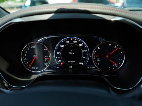 Used 2025 Chevrolet Blazer RS FWD image 26
