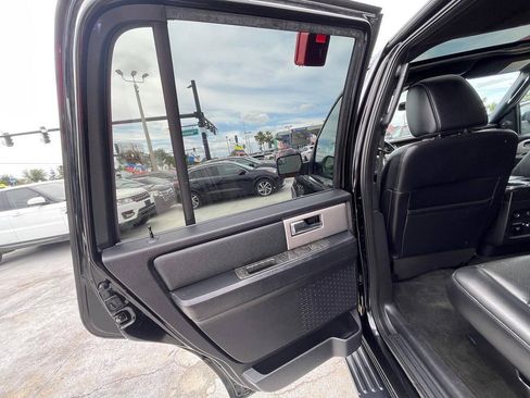 Used 2016 Ford Expedition Limited AWD/4WD image 10