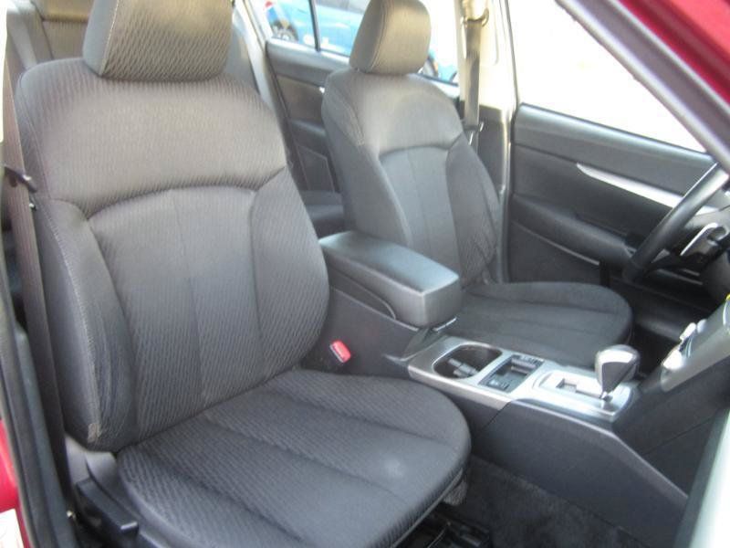 Used 2011 Subaru Legacy 2.5i Premium AWD/4WD image 15