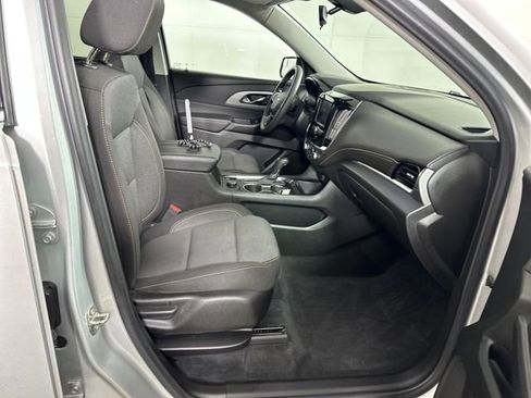 Used 2020 Chevrolet Traverse LS w/ LPO, Blackout Package image 28
