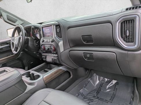 Used 2021 Chevrolet Silverado 1500 LT Trail Boss w/ LT Trail Boss Premium Package image 21