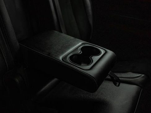 Used 2024 Jeep Grand Cherokee L Laredo image 13