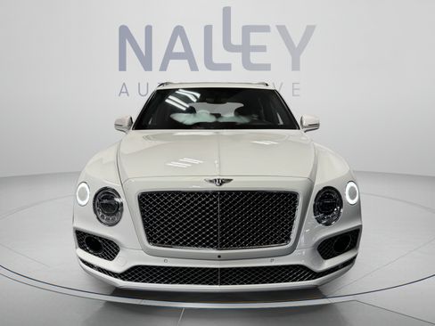 Used 2018 Bentley Bentayga AWD/4WD image 8