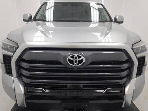 Used 2024 Toyota Tundra Limited AWD/4WD image 24
