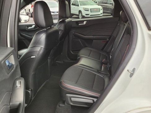 Used 2024 Ford Escape ST-Line w/ Equipment Group 301A image 6