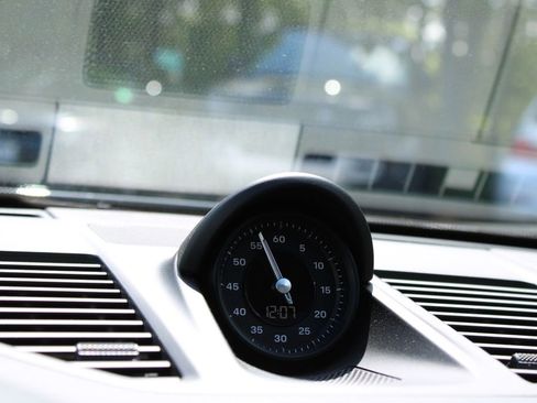 Used 2025 Porsche 911 Carrera S RWD image 13