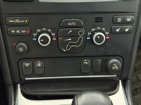 Used 2014 Volvo XC90 3.2 AWD/4WD image 18