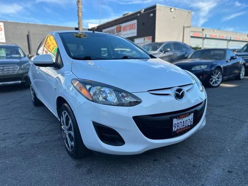 Used 2013 MAZDA MAZDA2 Touring image 44
