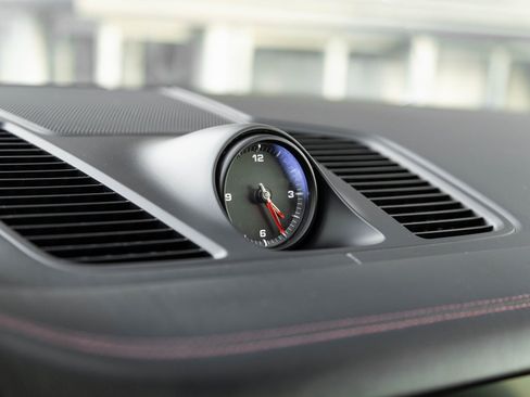 Certified 2023 Porsche Cayenne image 23