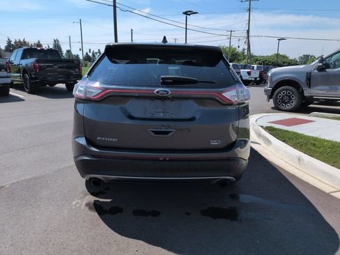 Certified 2018 Ford Edge SEL w/ Equipment Group 201A AWD/4WD image 4