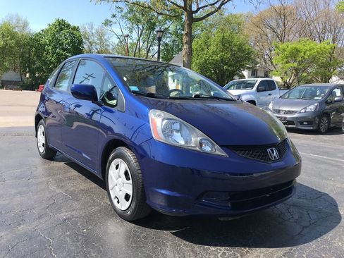 Used 2013 Honda Fit image 2