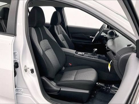 New 2026 Nissan Sentra SV w/ Floor Mat Package FWD image 36