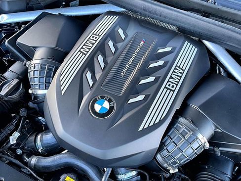 Used 2020 BMW X5 M50i w/ Premium Package image 31