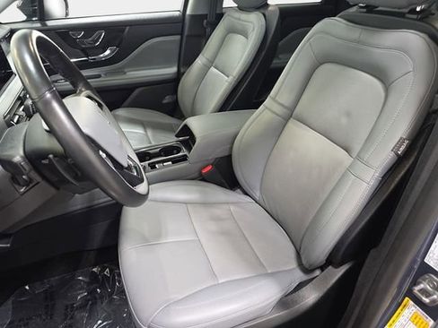 Certified 2022 Lincoln Corsair AWD w/ Premium Package image 11