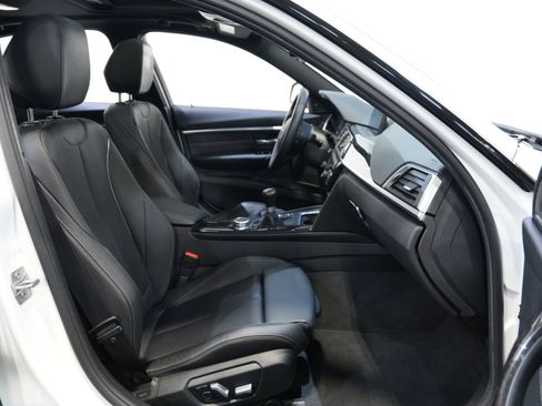 Used 2016 BMW 340i Sedan RWD image 34
