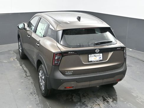 New 2026 Nissan Kicks S image 35