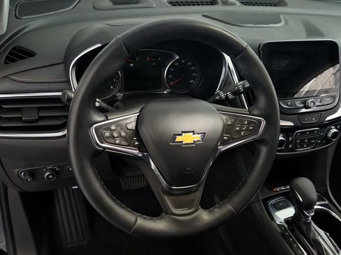 Used 2024 Chevrolet Equinox Premier AWD/4WD image 18