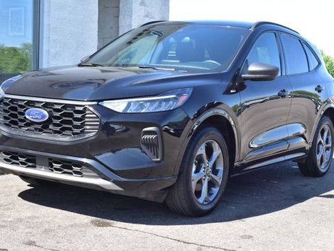 Used 2023 Ford Escape ST-Line AWD/4WD image 16