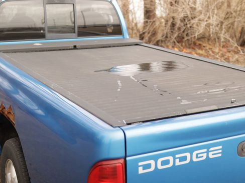 Used 1999 Dodge Dakota SLT image 25